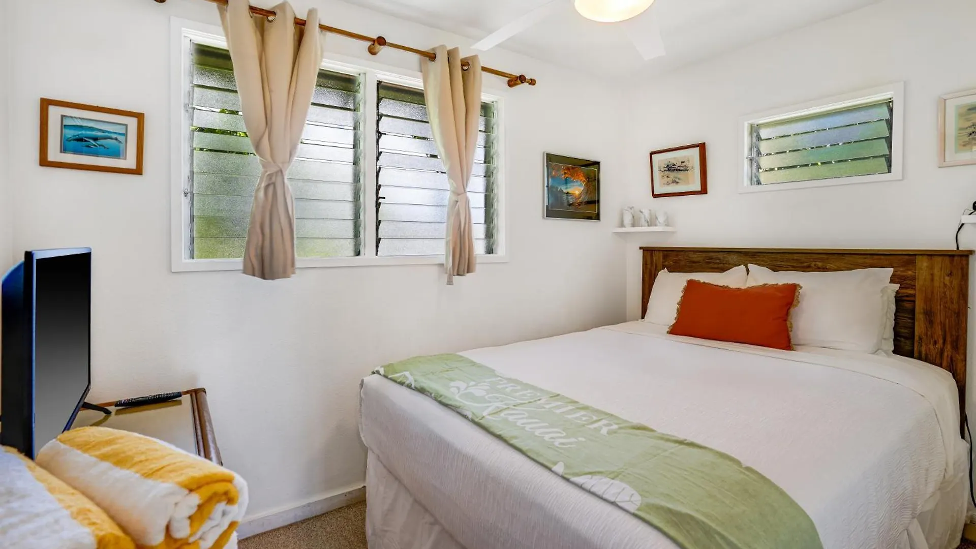 Gardenfront Escape With Ocean Views At Kapa'A Sands 24 度假居